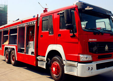 Красные и белые спасательные средства огня пожарной машины СИНОТРУК ХОВО 6кс4 12м3 спасения пожарного